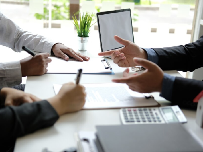 NAR和解协议对美国买家卖家的影响：以后买房找经纪看房前要签代理协议！